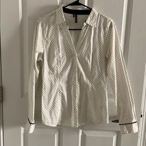 White with black polka dot button up dress shirt